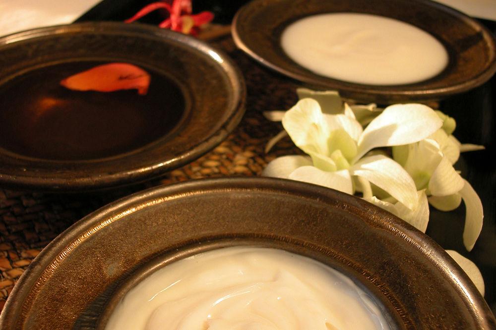 Hotel Taj Yeshwantpur Bengaluru Exteriér fotografie Soy milk and soy sauce