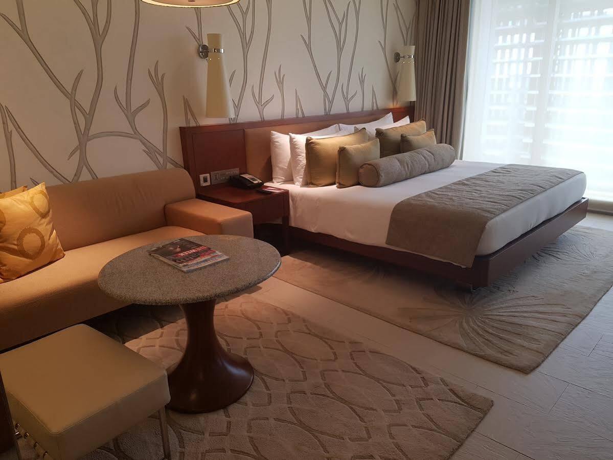 Hotel Taj Yeshwantpur Bengaluru Exteriér fotografie A room at the Taj Bengal